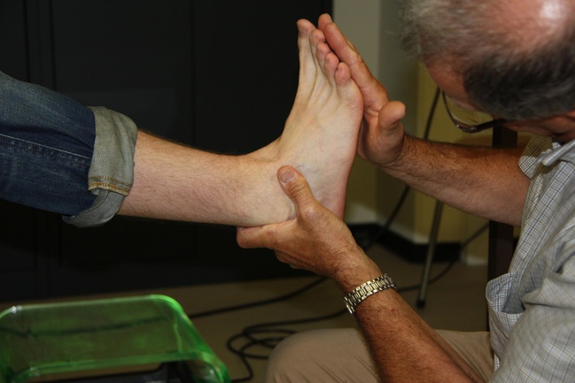 Foot assessment by a foot expert